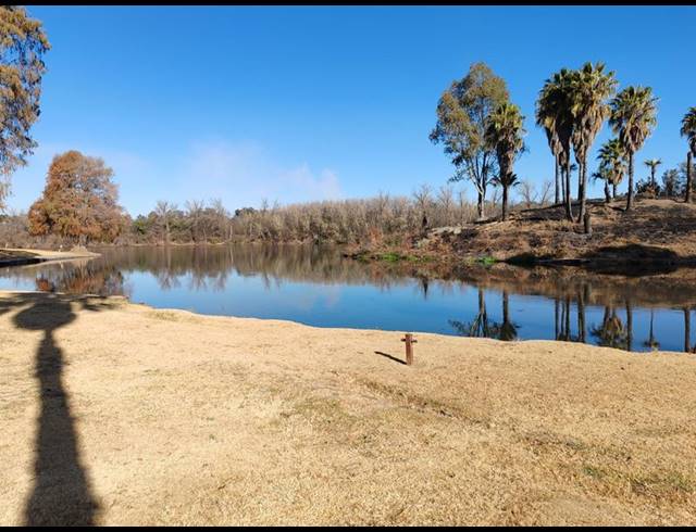 4 BEDROOM TOWNHOUSE FOR SALE IN THREE RIVERS EAST